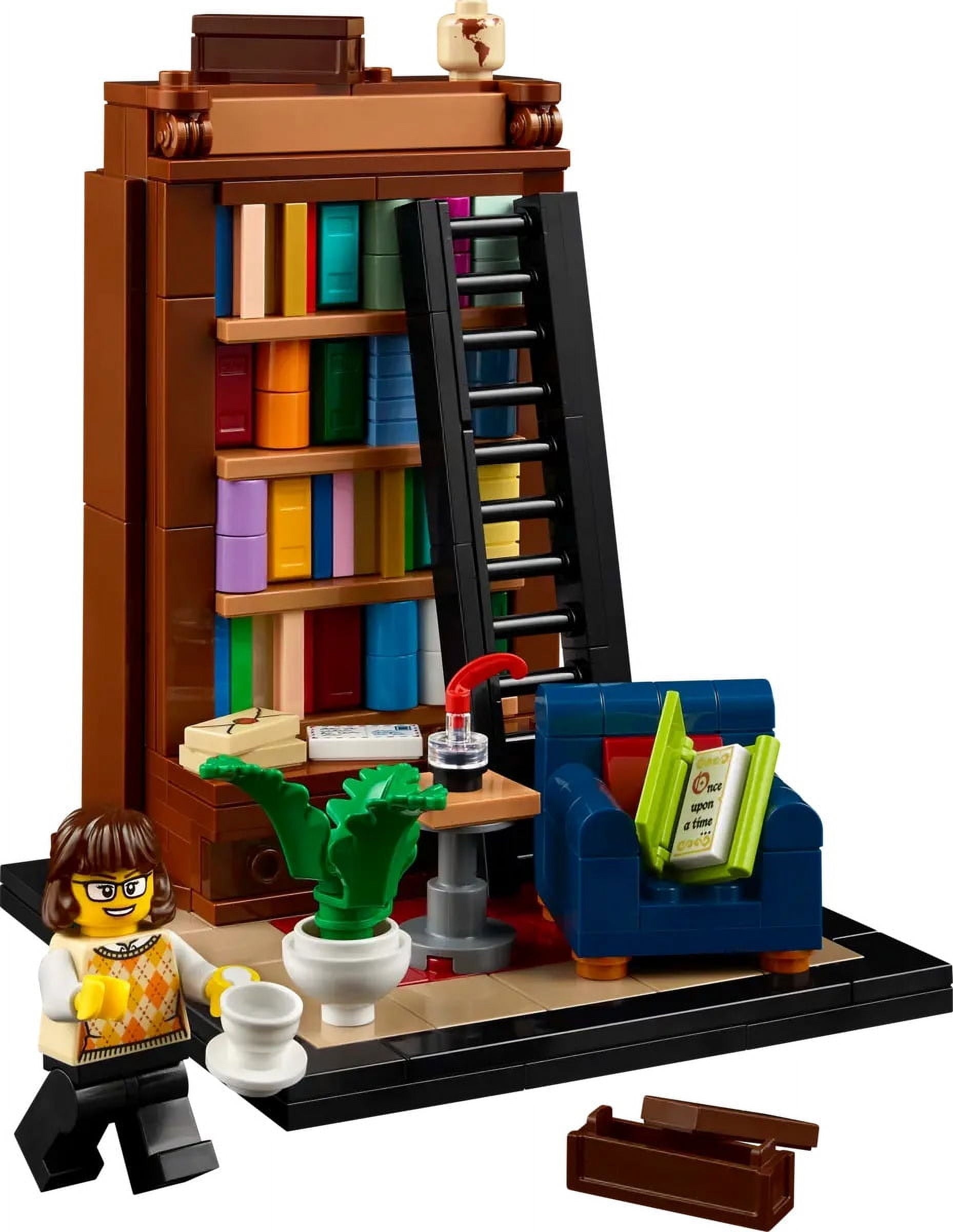 LEGO 40698 Books Are My Passion 285pcs Store Exclusive
