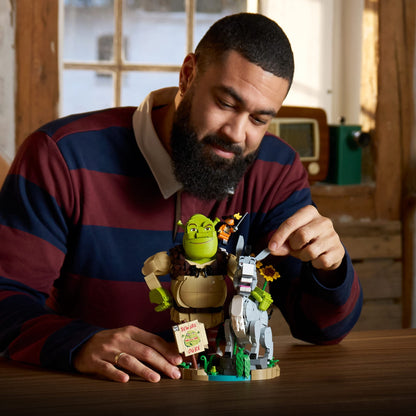 LEGO Shrek: Shrek, Donkey & Puss in Boots - Building Set for Adults, Ages 18+ - Father's Day Gift Idea - Movie Memorabilia for Home Office, Book Shelf Decor - Movie Gift for Women & Men - 72423