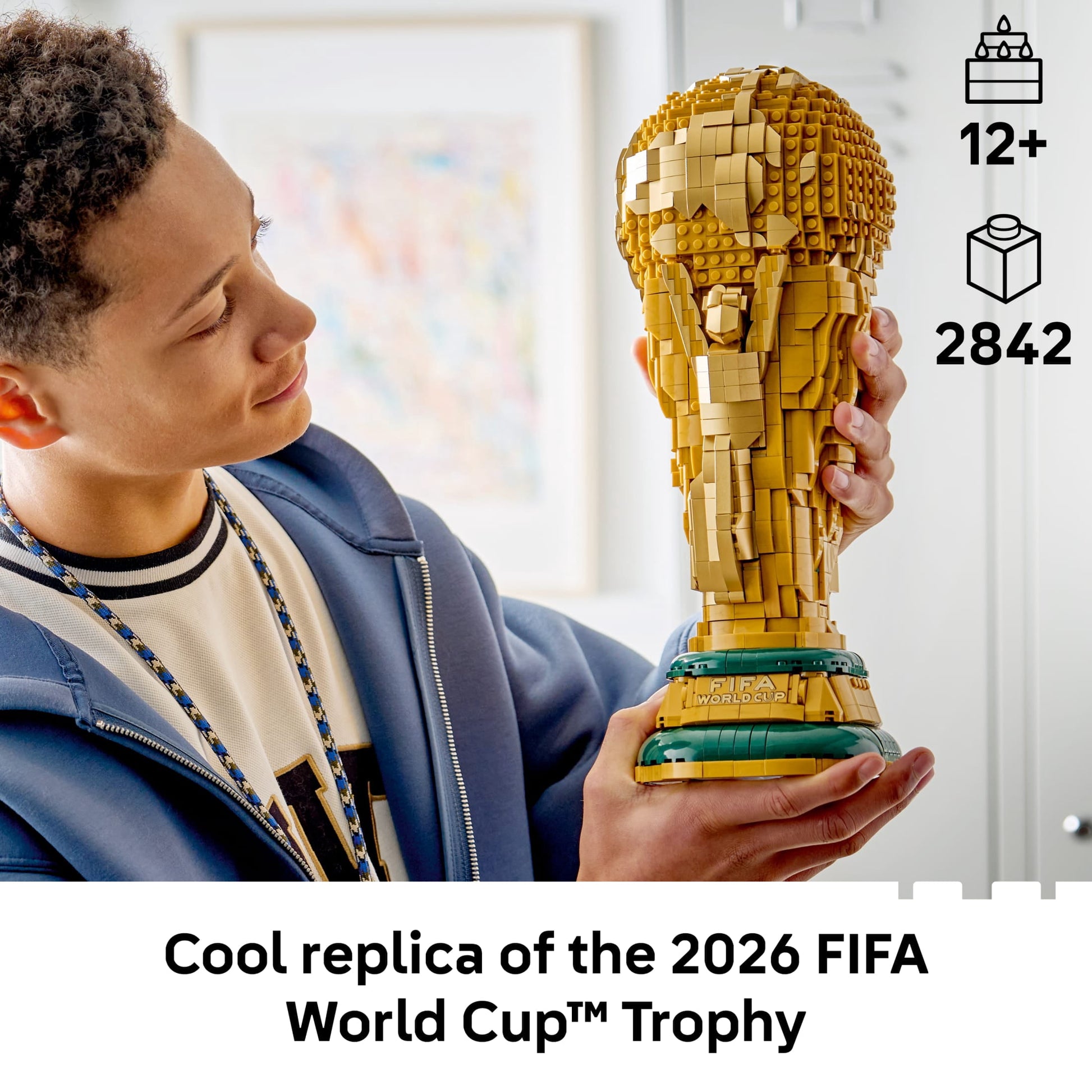 LEGO Editions FIFA World Cup Official Trophy Building Set - Kit for Display in Bedroom, Home Office, Book Shelf - Soccer Fans Collectible - W/ World Cup 2026 Minifigure - Gift for Fans - 43020